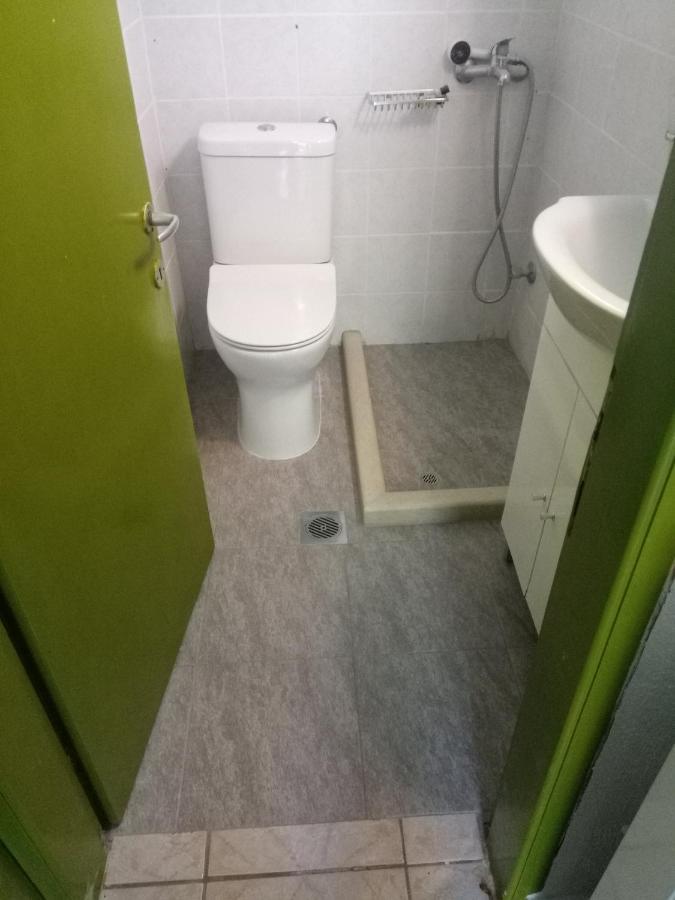 Irinis Cottage Kala Nera Ngoại thất bức ảnh
